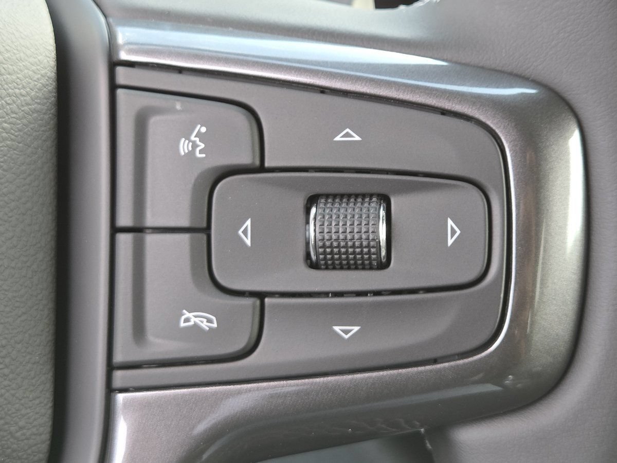 New 2026 Chevrolet Silverado 1500 High Country AWD/4WD image 34