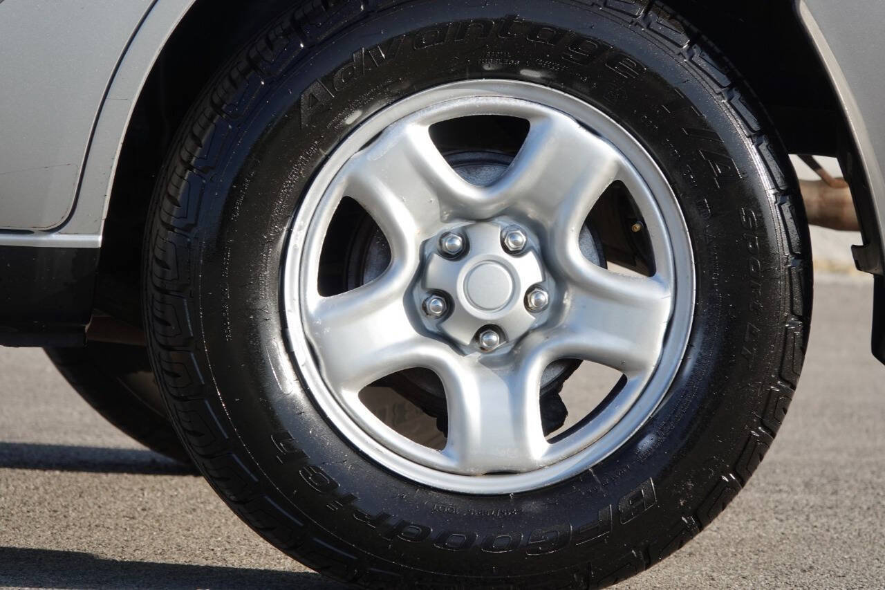 Used 2003 Toyota RAV4 4WD image 53