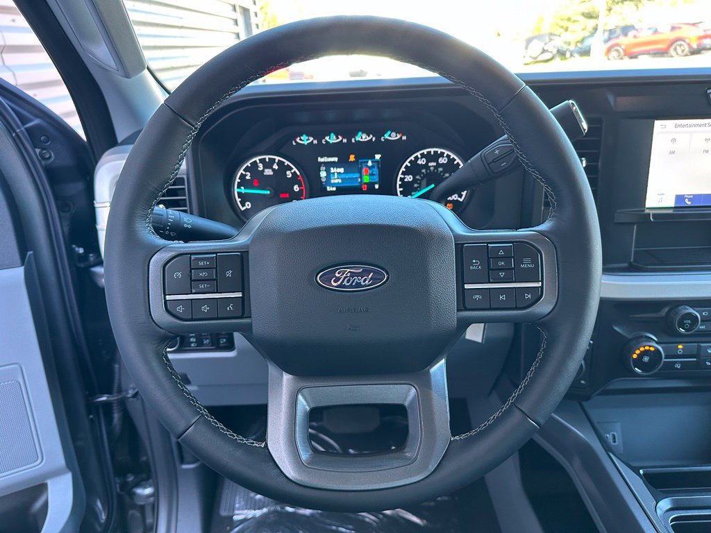 New 2027 Ford F250 XLT w/ Super Duty Carhartt Package AWD/4WD image 8