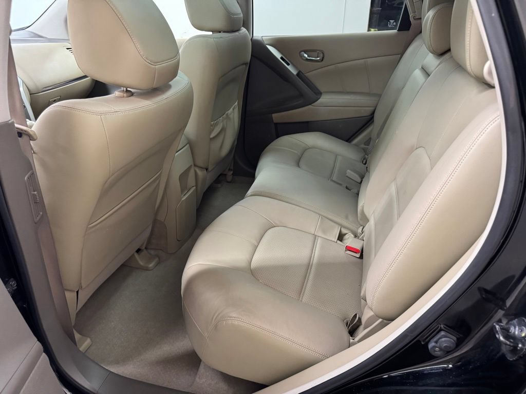 Used 2013 Nissan Murano SL w/ Navigation Pkg AWD/4WD image 30