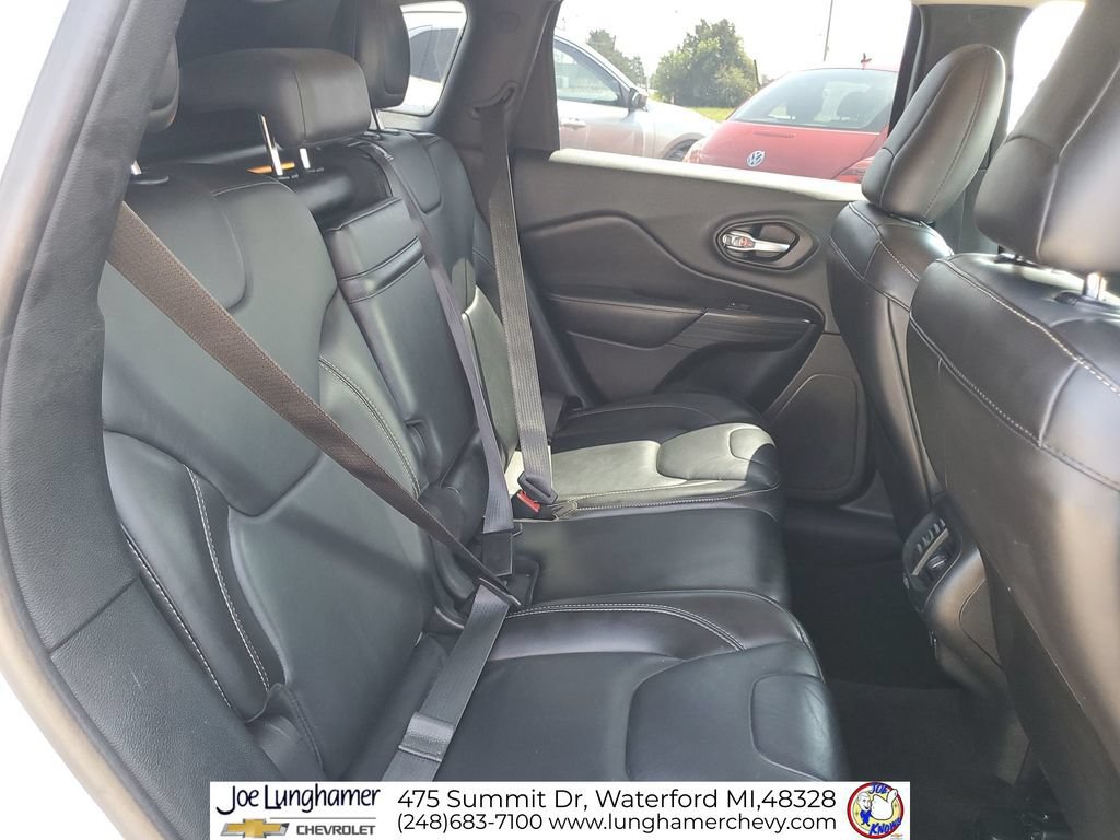 Used 2015 Jeep Cherokee Limited FWD image 27