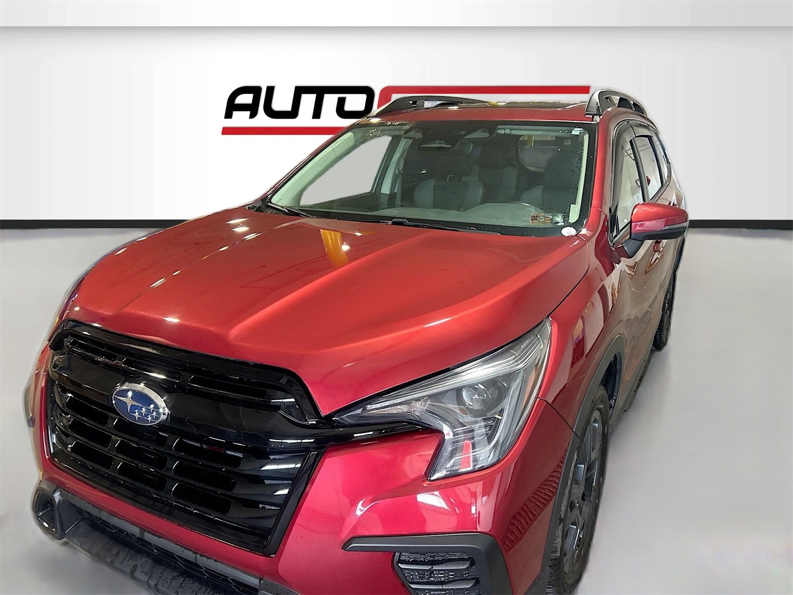 Used 2023 Subaru Ascent Onyx Edition image 3