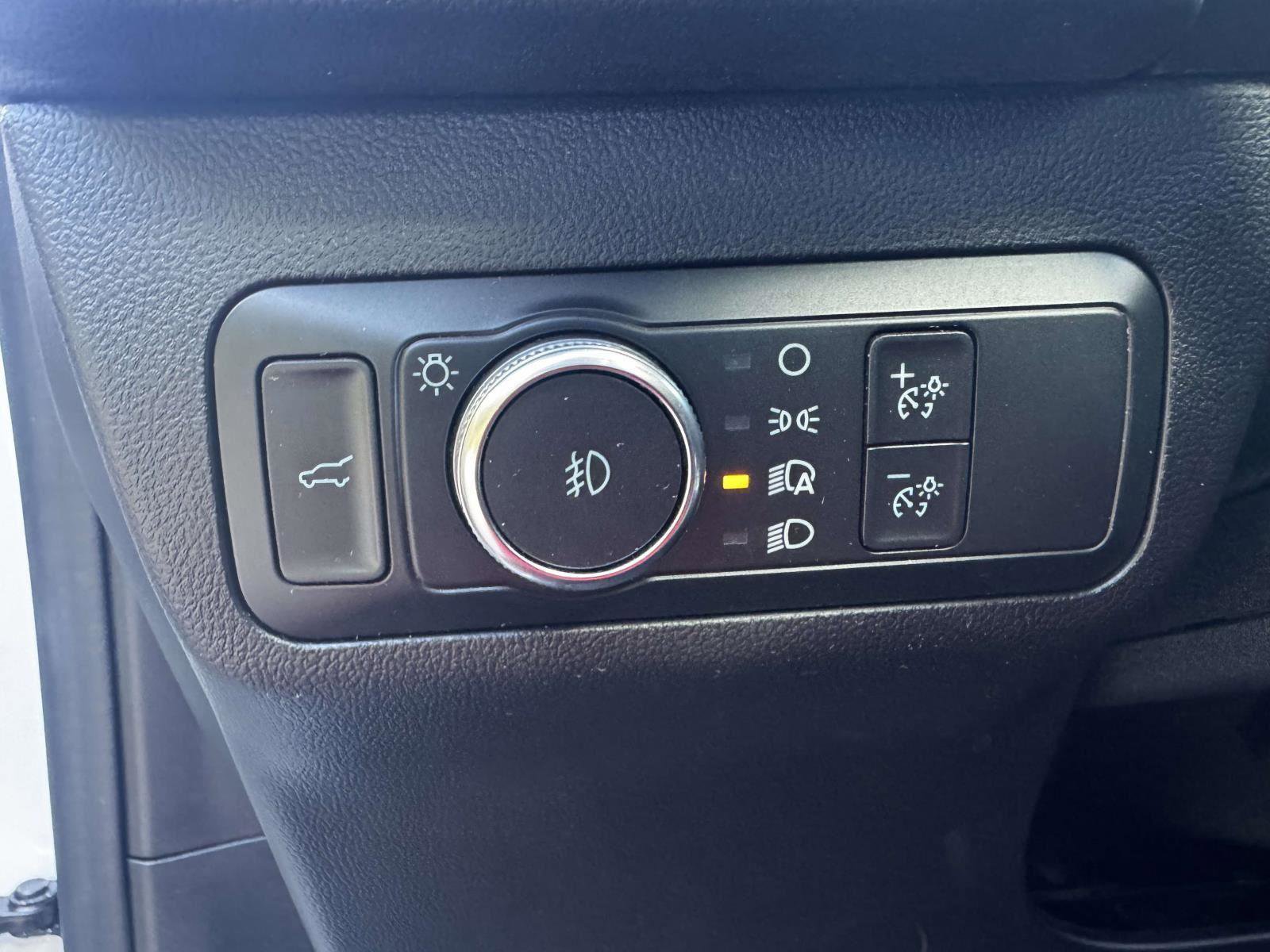 Used 2022 Ford Escape SEL AWD/4WD image 20