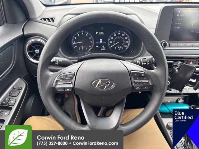 Used 2022 Hyundai Kona SE FWD image 16