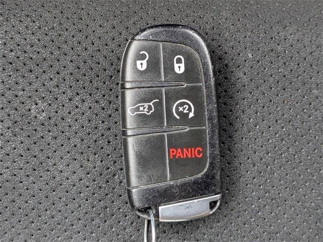 Used 2019 Dodge Durango R/T image 38