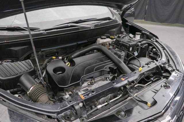 Used 2023 Chevrolet Equinox RS w/ RS Leather Package image 35