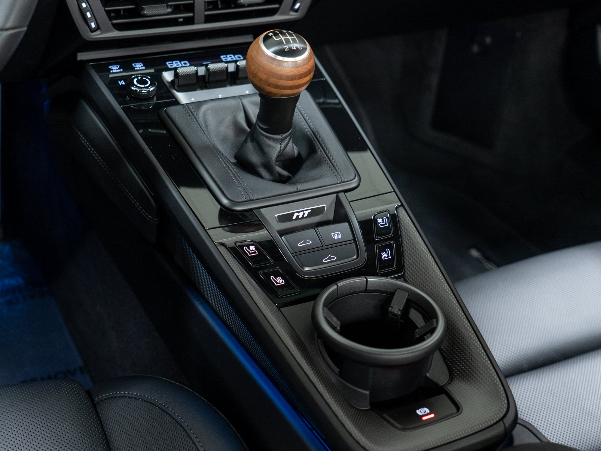 Certified 2026 Porsche 911 Carrera T RWD image 27