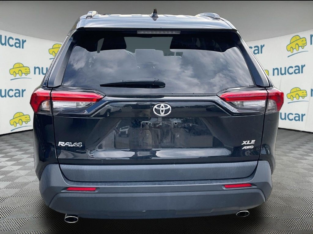 Used 2023 Toyota RAV4 XLE w/ Convenience Package AWD/4WD image 3
