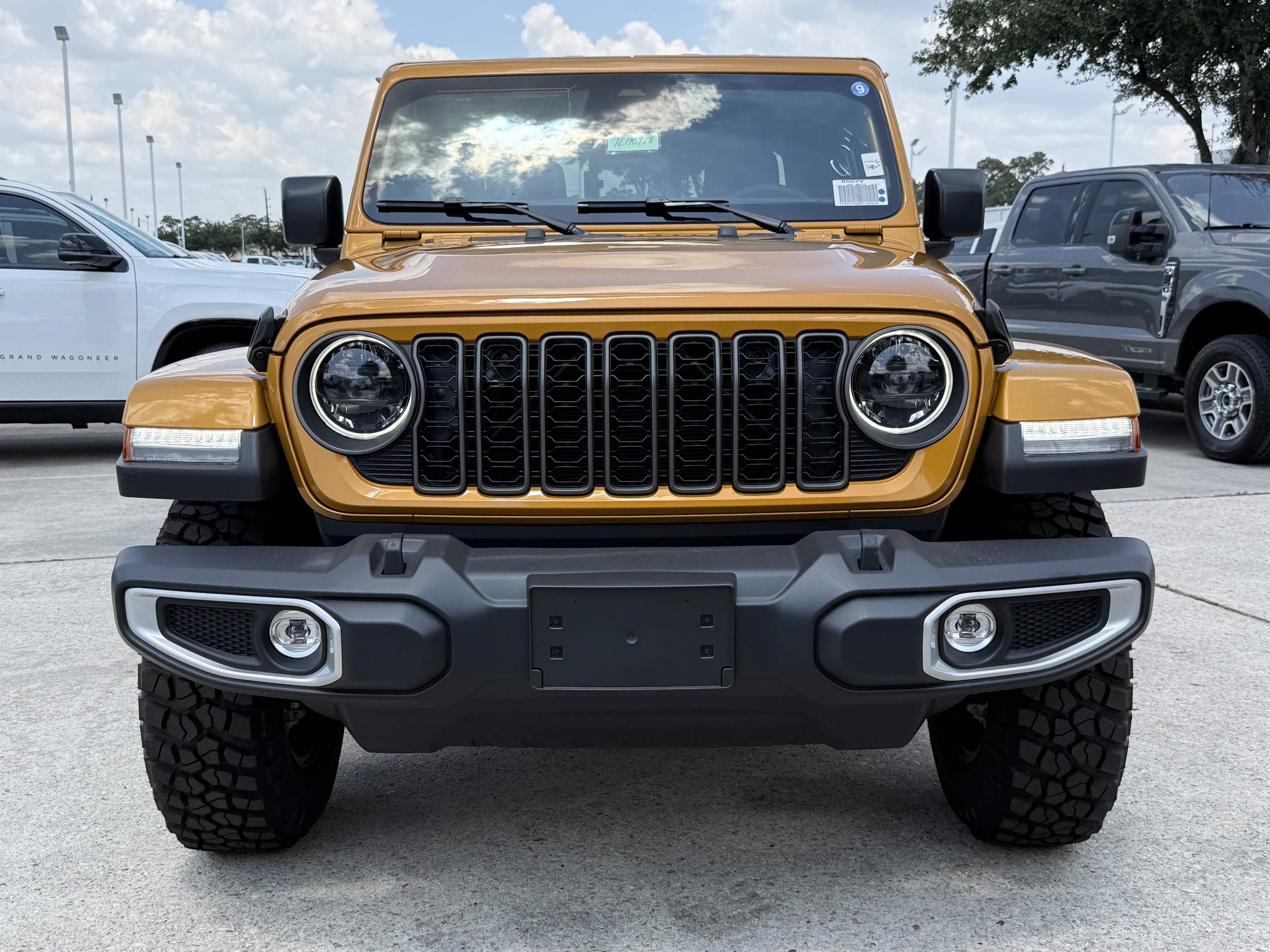 New 2026 Jeep Gladiator Sport AWD/4WD image 7