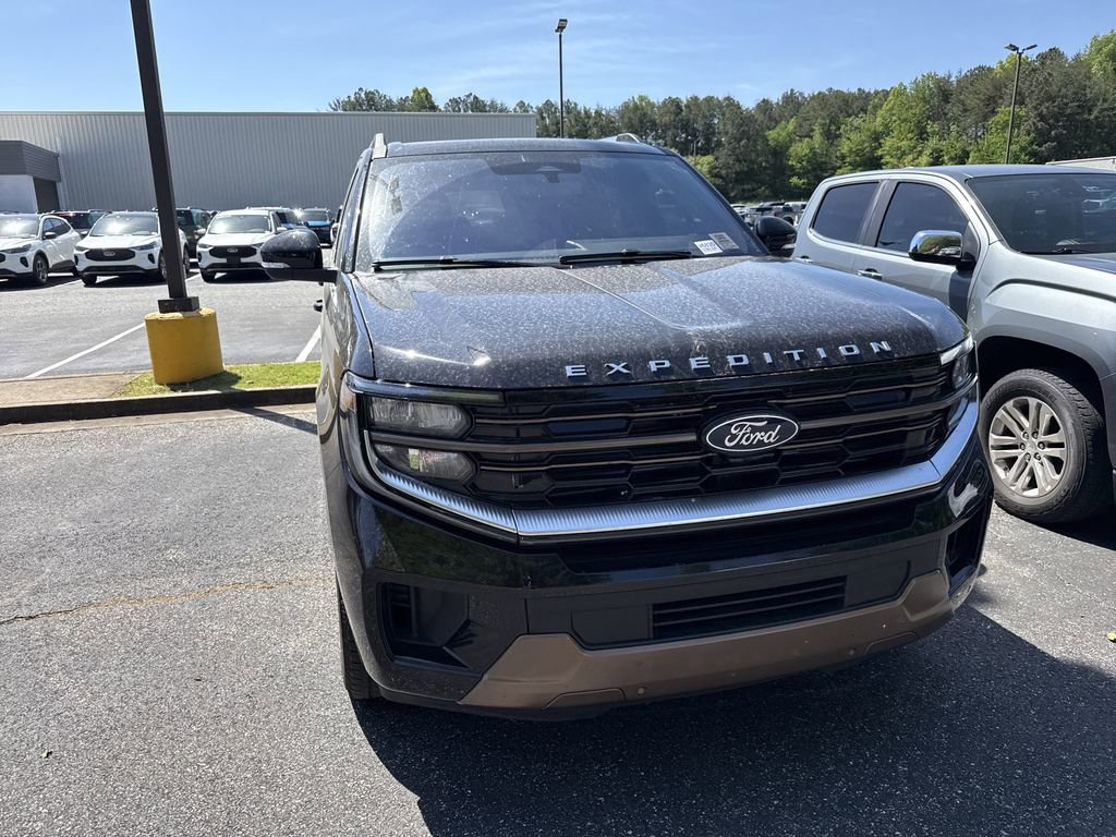 Used 2025 Ford Expedition Max King Ranch AWD/4WD image 4