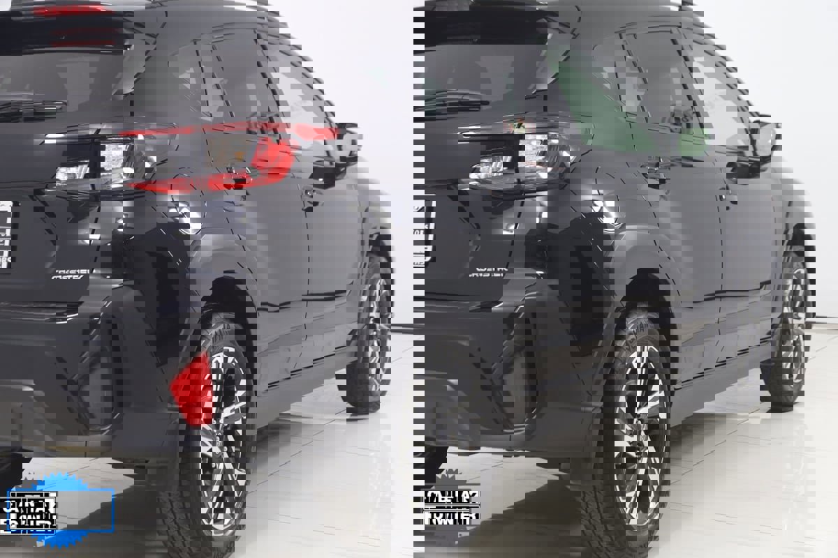 Used 2025 Subaru Crosstrek 2.0i Premium image 43