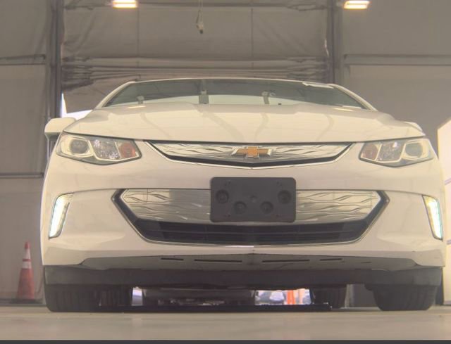 Used 2017 Chevrolet Volt LT FWD image 5