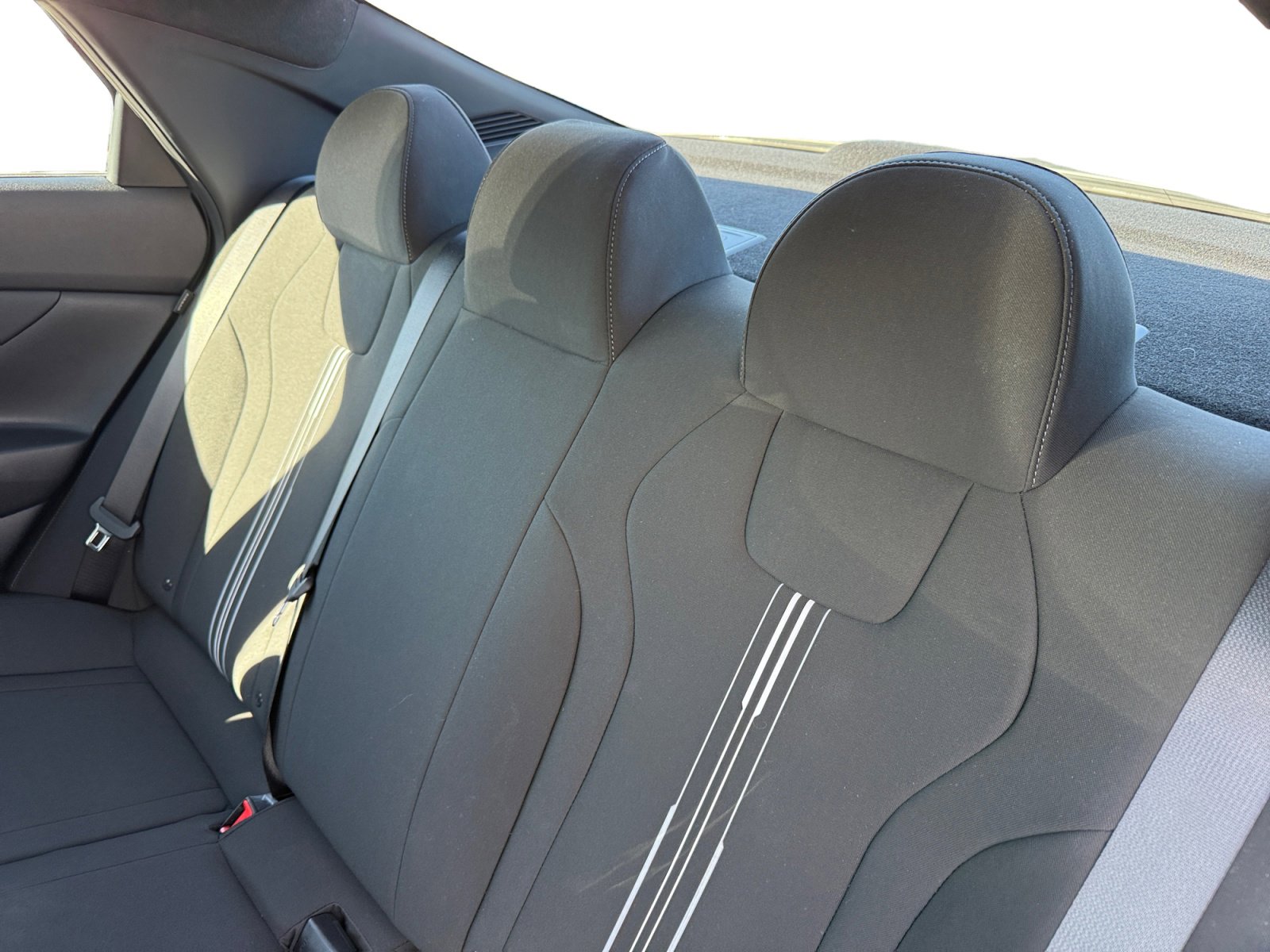 Certified 2025 Hyundai Elantra Sport image 16