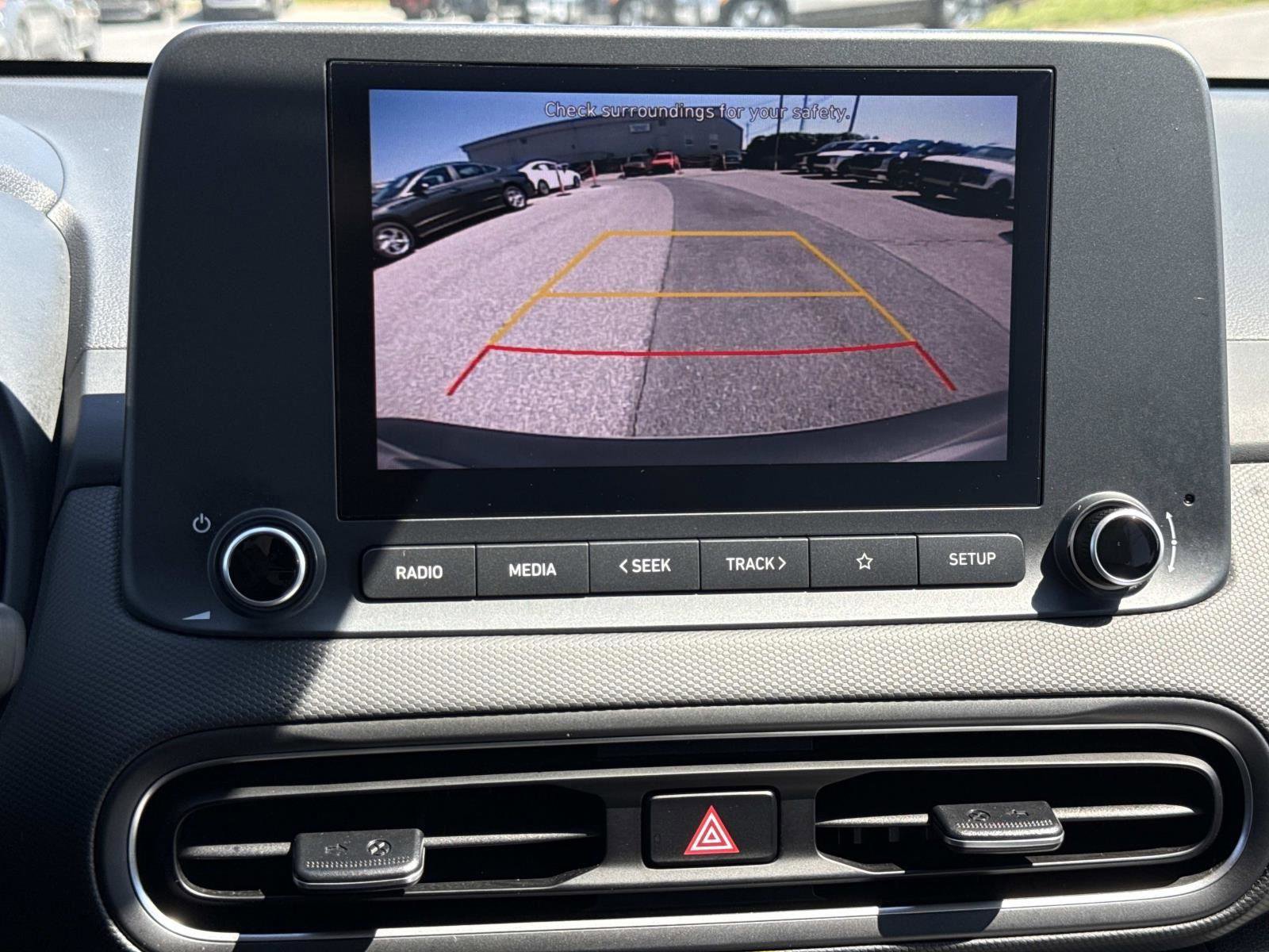 Certified 2023 Hyundai Kona SEL AWD/4WD image 5