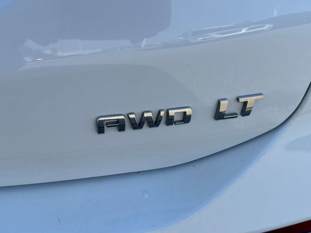 Used 2024 Chevrolet Equinox LT AWD/4WD image 6