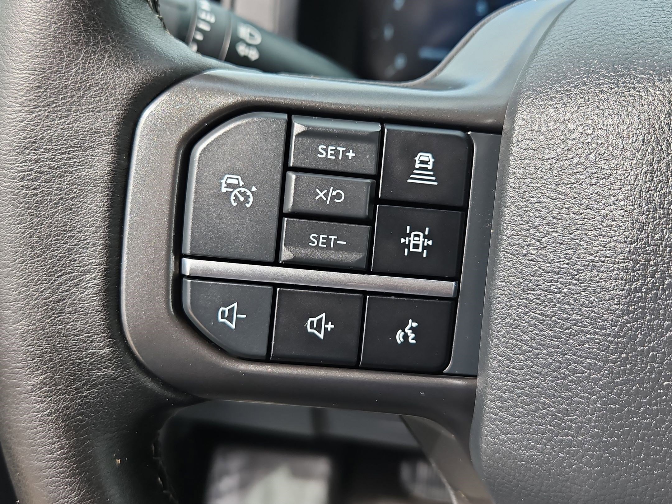 Used 2024 Ford F150 XLT w/ Equipment Group 302A MID image 18