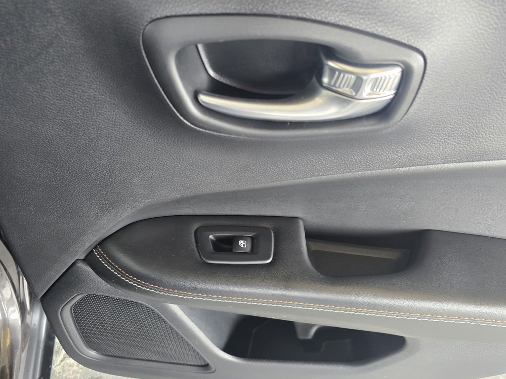 Used 2020 Jeep Compass Sport image 25