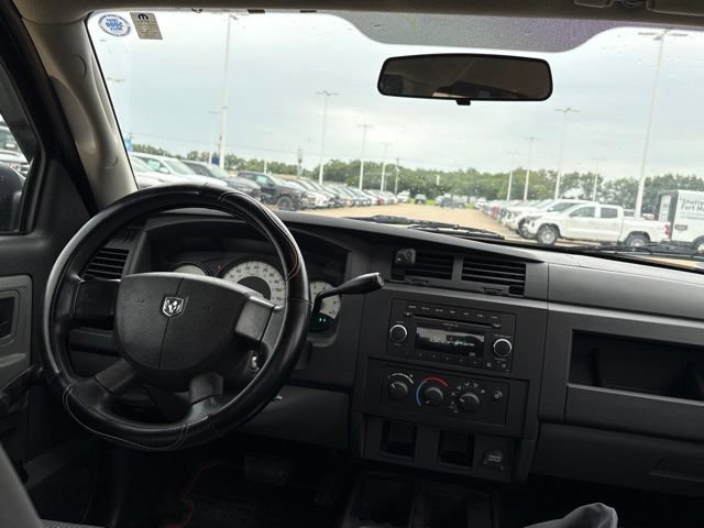 Used 2010 Dodge Dakota ST RWD image 21