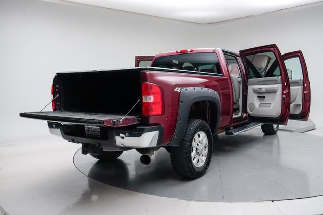 Used 2013 Chevrolet Silverado 2500 LT w/ Interior Plus Package AWD/4WD image 21