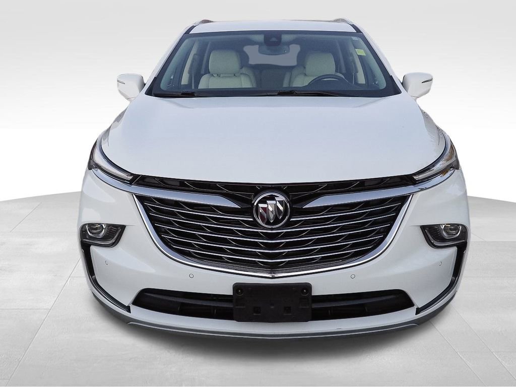 Certified 2023 Buick Enclave Essence image 2