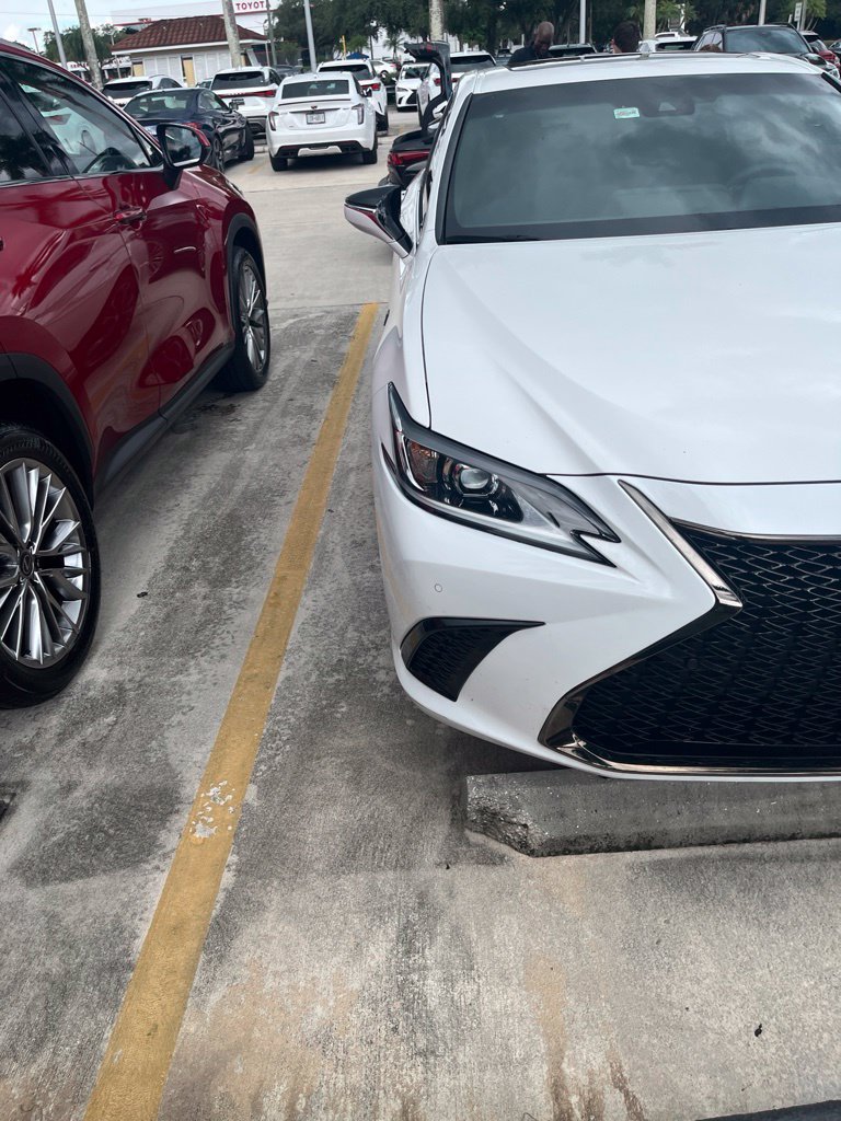 Certified 2024 Lexus ES 350 F Sport w/ Accessory Package (Z2)