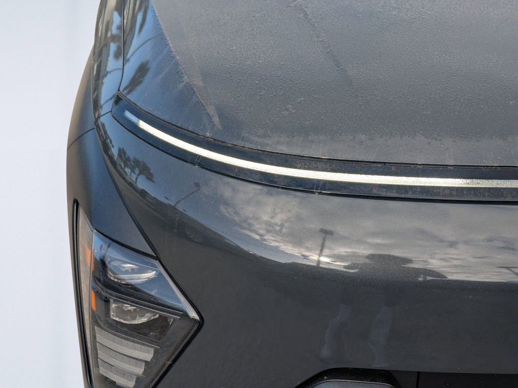 Used 2024 Hyundai Kona Limited image 9