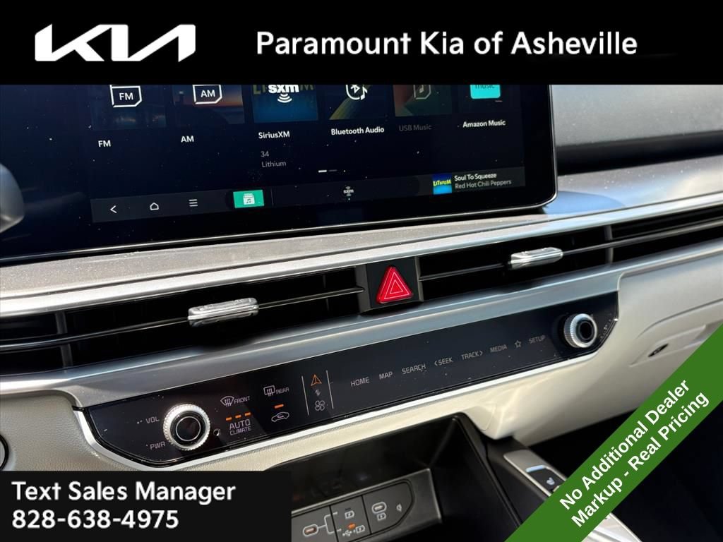 New 2026 Kia Sorento S w/ S Panoramic Sunroof Package FWD image 10