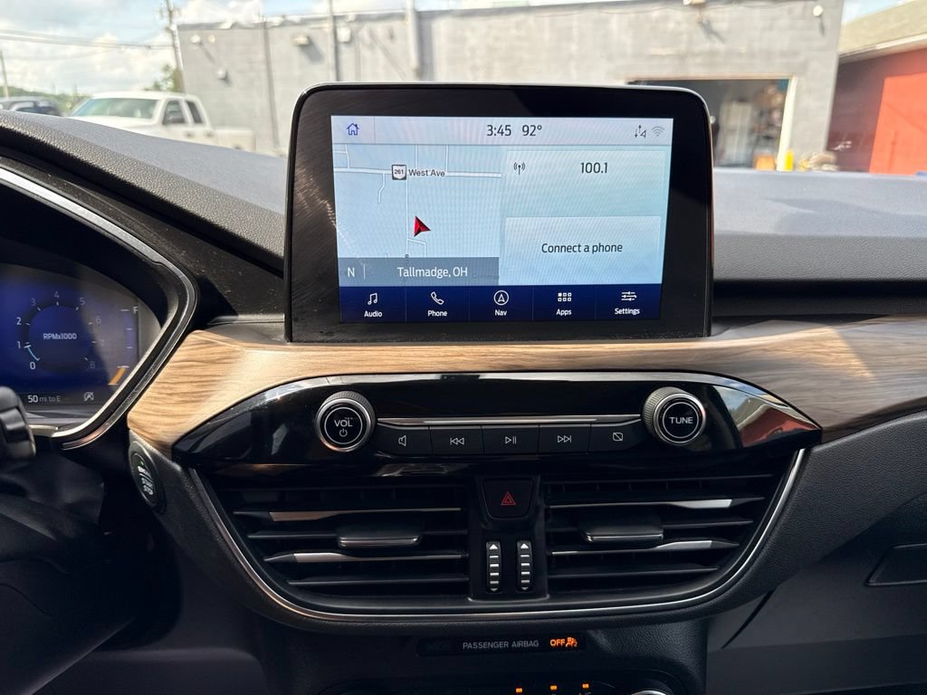 Used 2020 Ford Escape Titanium AWD/4WD image 34