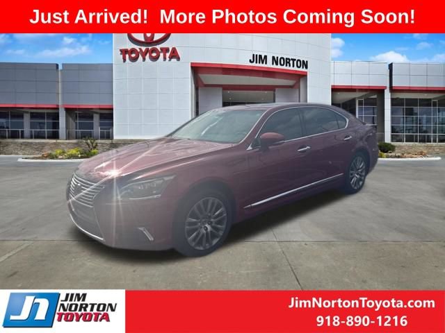 Used 2013 Lexus LS 460 L w/ Ultra Luxury Pkg AWD/4WD image 2