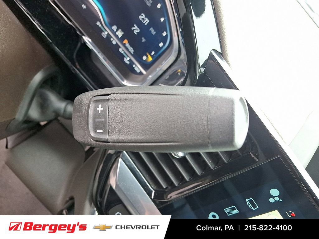 Certified 2025 Chevrolet Silverado 1500 LT AWD/4WD image 17