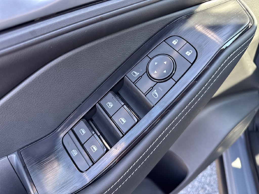 Certified 2026 Nissan Rogue SV AWD/4WD image 13