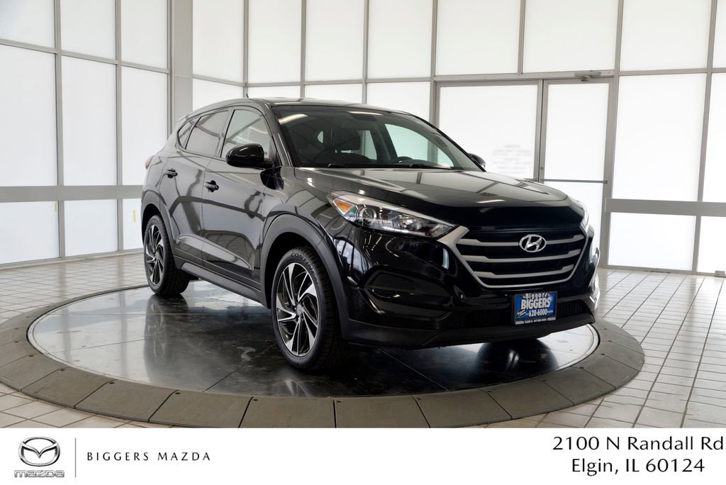 Used 2018 Hyundai Tucson SE w/ Cargo Package