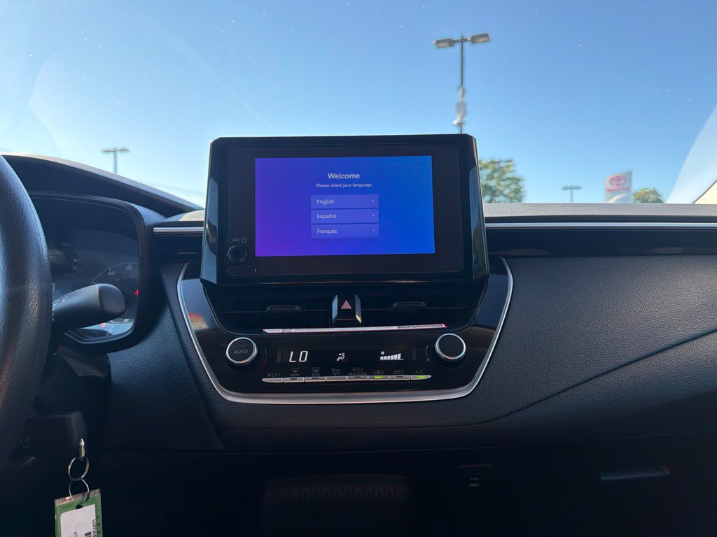Certified 2025 Toyota Corolla LE FWD image 21