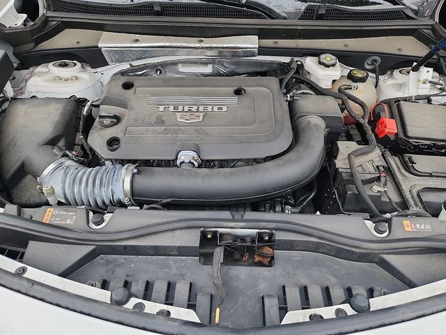 Used 2023 Cadillac XT4 Luxury w/ Cold Weather Package FWD image 28