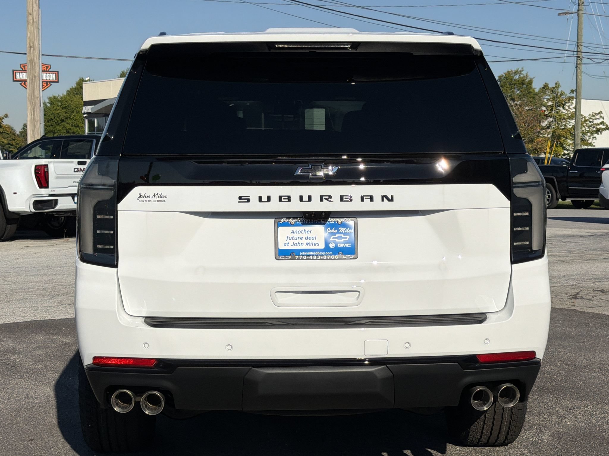 New 2026 Chevrolet Suburban Z71 w/ Z71 Off-Road Package AWD/4WD image 25
