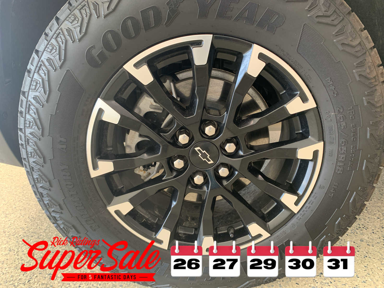 Used 2024 Chevrolet Traverse Z71 w/ Enhanced Driving Package image 11