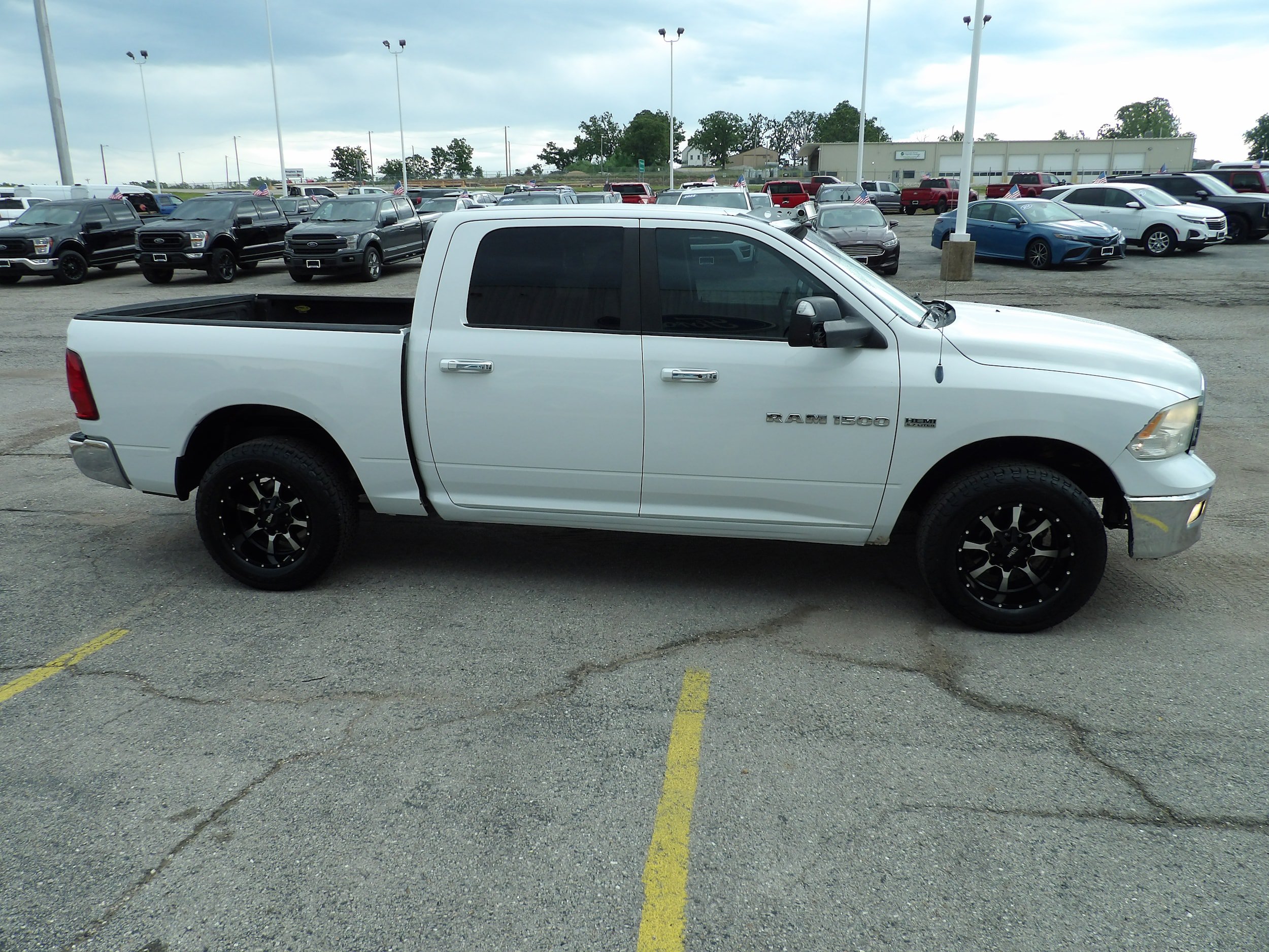 Used 2012 RAM 1500 Classic SLT w/ Protection Group AWD/4WD image 7