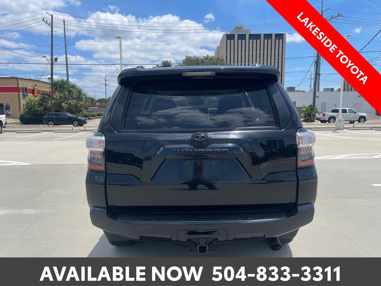Used 2023 Toyota 4Runner SR5 Premium w/ Moonroof Package RWD image 4