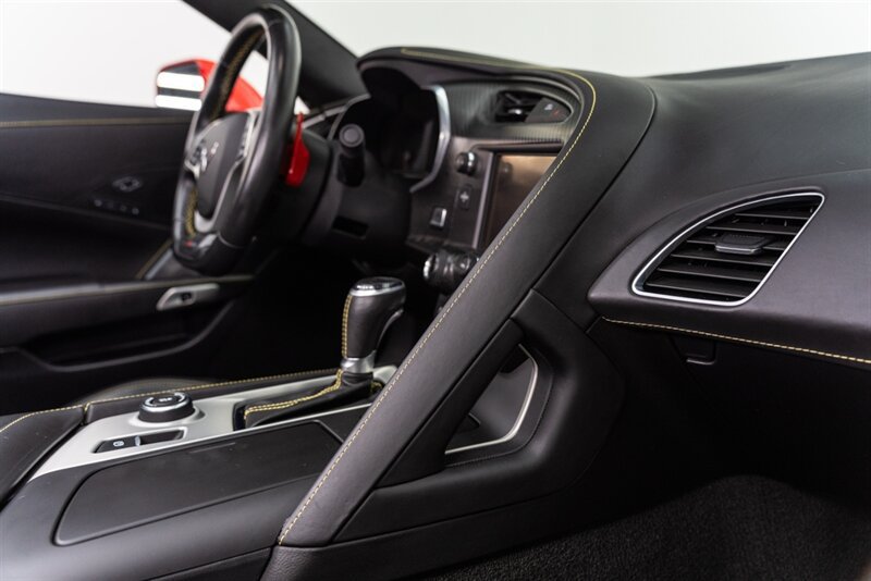 Used 2018 Chevrolet Corvette Z06 RWD image 66