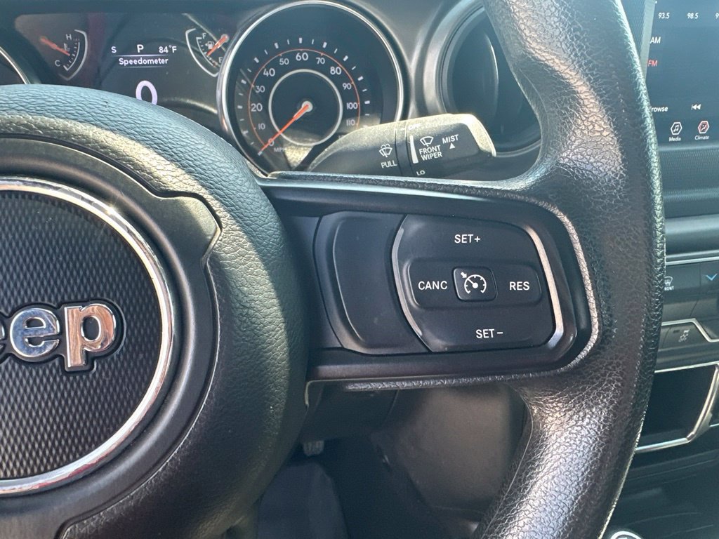 Used 2023 Jeep Gladiator Sport AWD/4WD image 18