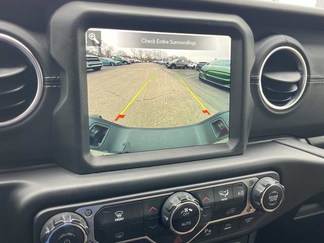 Used 2021 Jeep Gladiator Overland w/ Popular Equipment Package AWD/4WD image 41