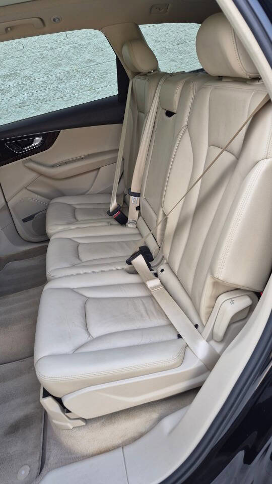 Used 2017 Audi Q7 3.0T Premium Plus image 42