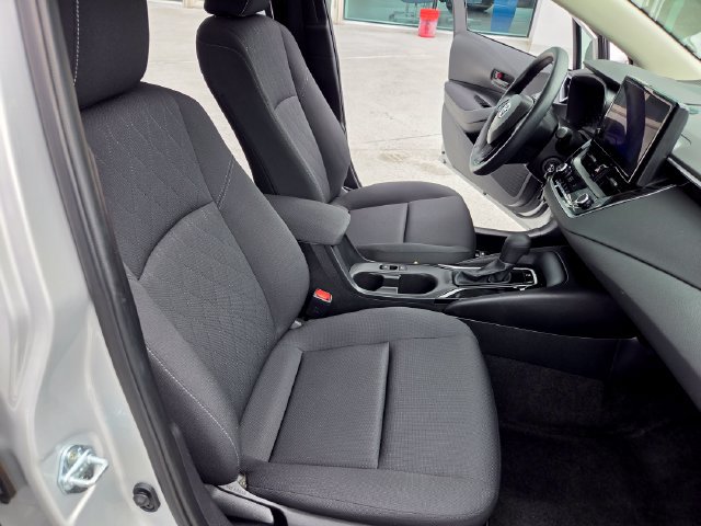 Used 2023 Toyota Corolla LE FWD image 23