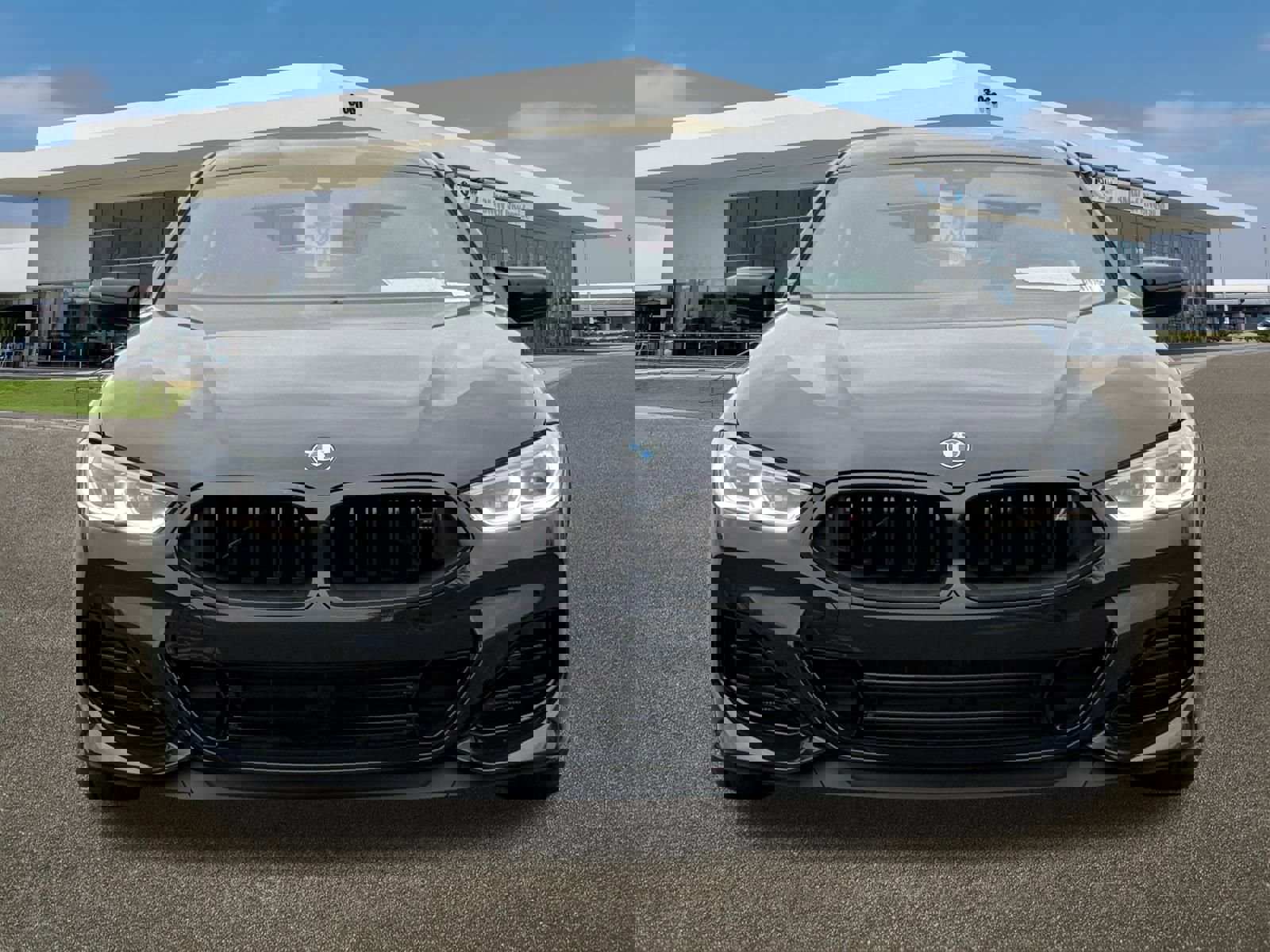 New 2026 BMW M850i xDrive w/ M Sport Professional Package image 3