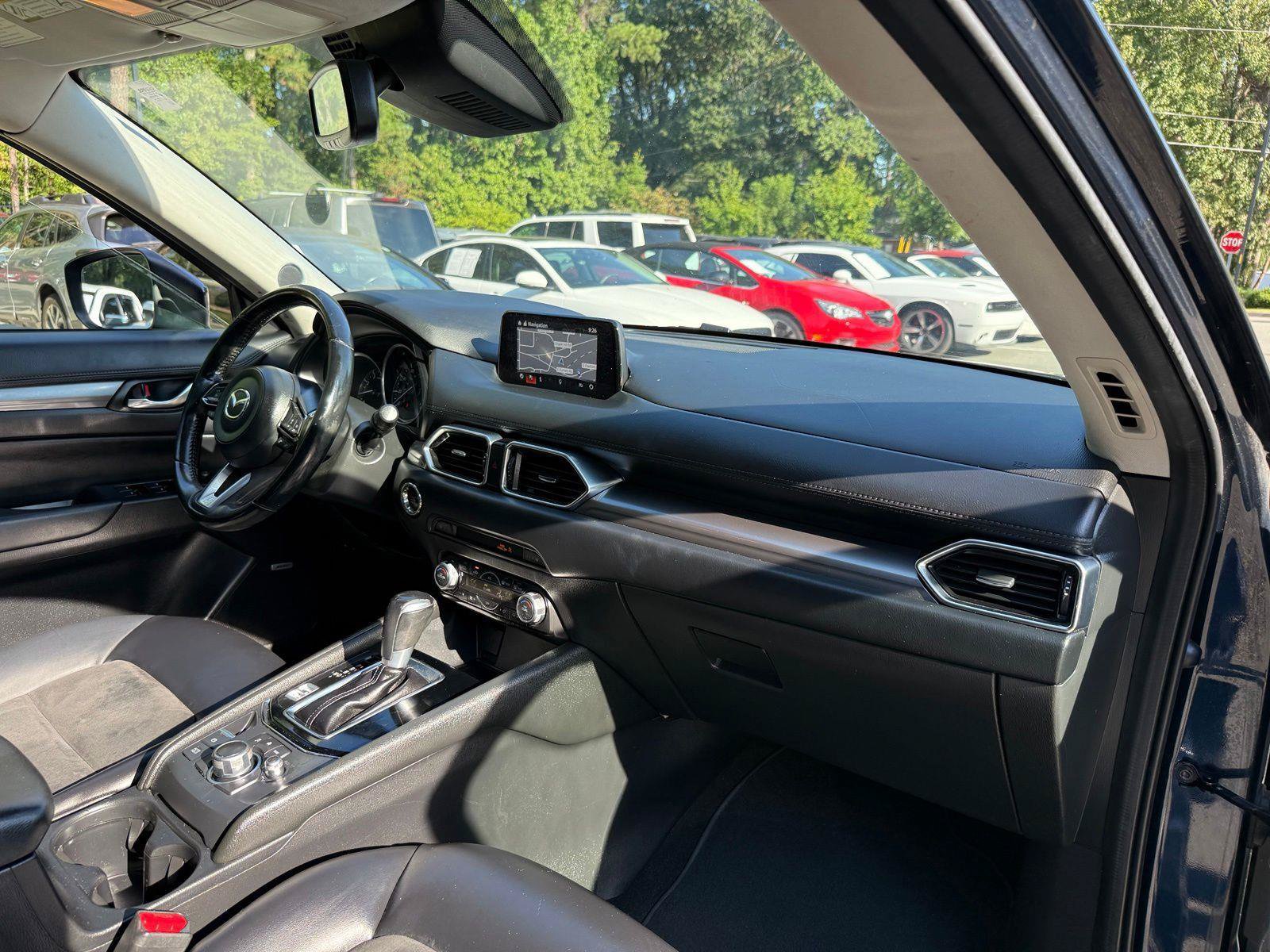 Used 2018 MAZDA CX-5 Touring w/ Preferred Equipment Package AWD/4WD image 19