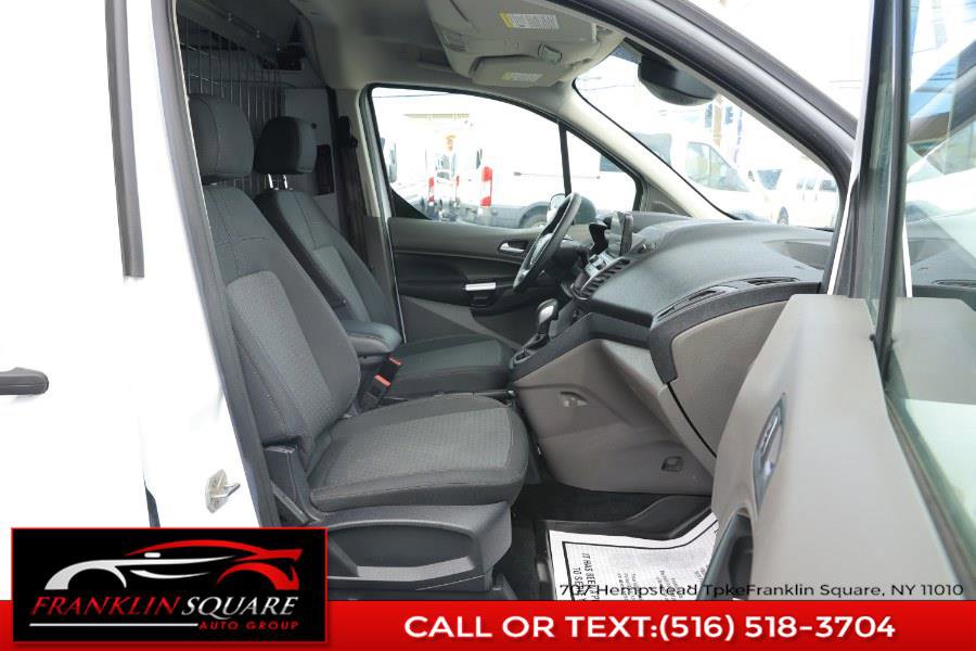 Used 2022 Ford Transit Connect XLT image 27