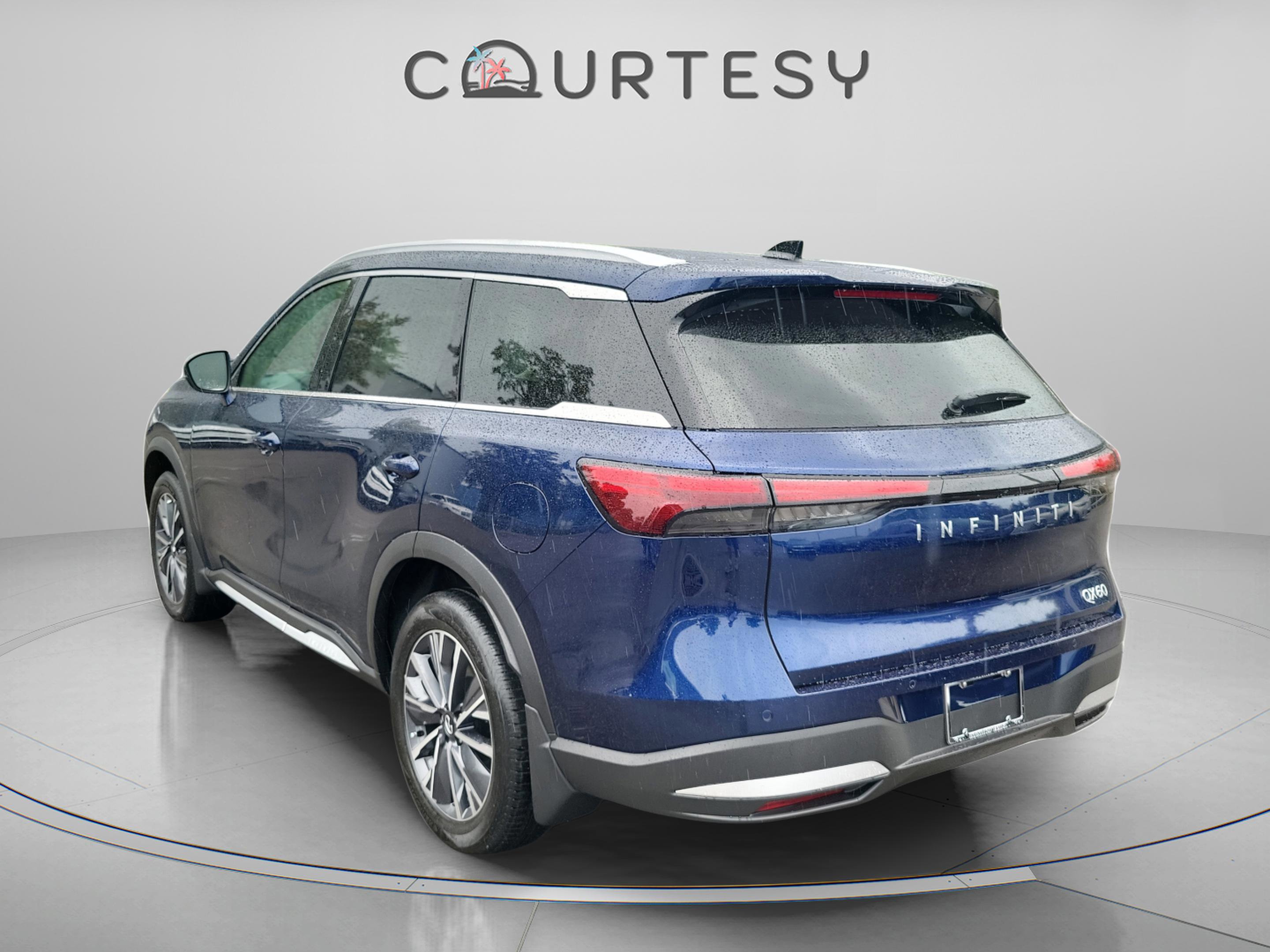 New 2026 INFINITI QX60 Luxe w/ Cargo Package image 3