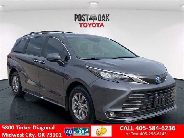 Used 2025 Toyota Sienna XLE