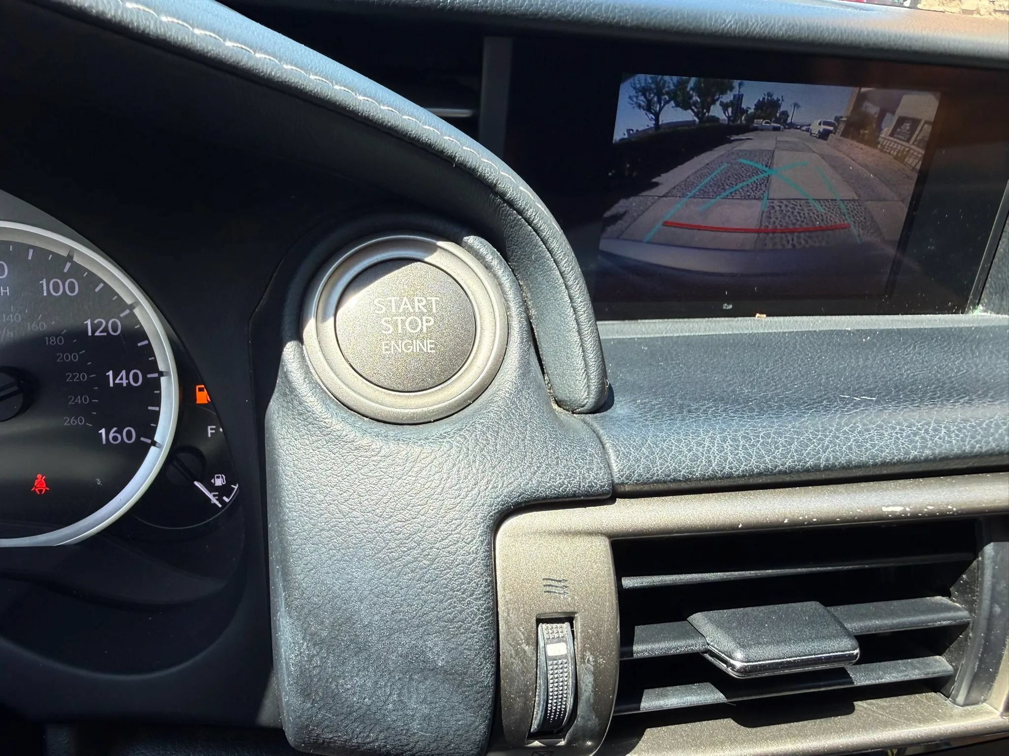 Used 2016 Lexus IS 200t RWD image 32