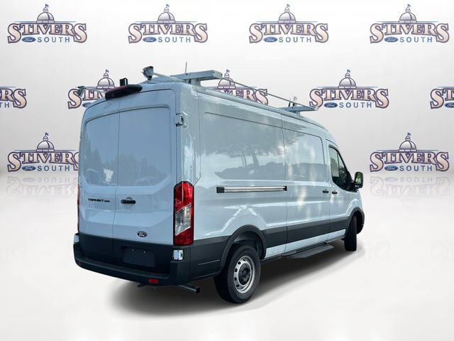 New 2026 Ford Transit 250 148 Medium Roof RWD image 4